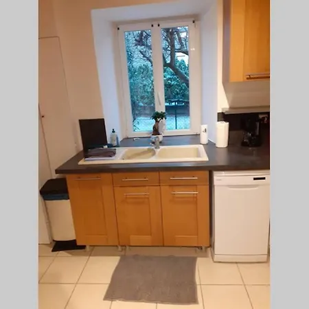 Maison De Village Apartmán *